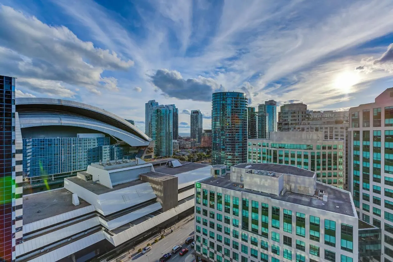 Noel Suites Toronto Canada
