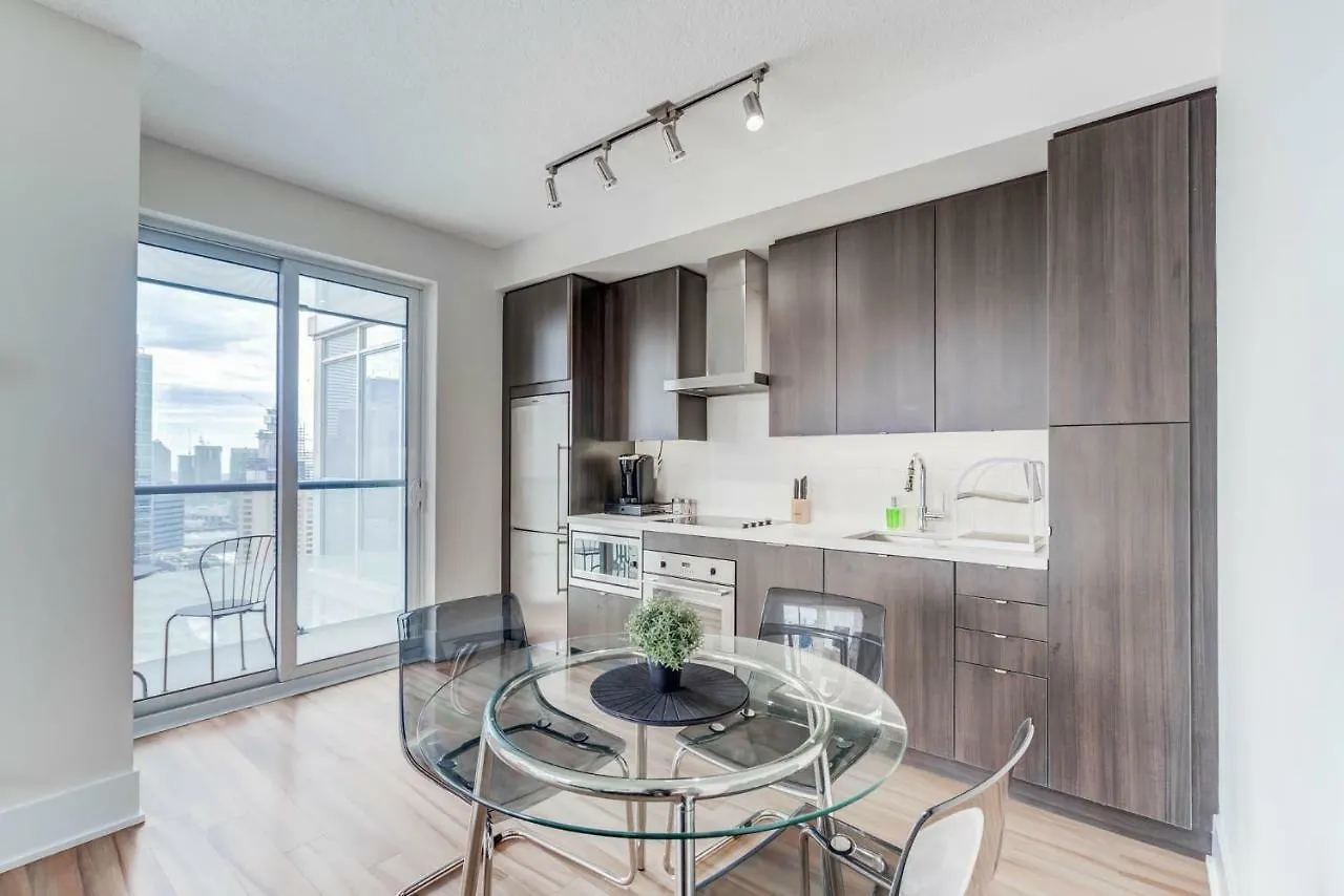 Apartment Noel Suites Toronto Canada